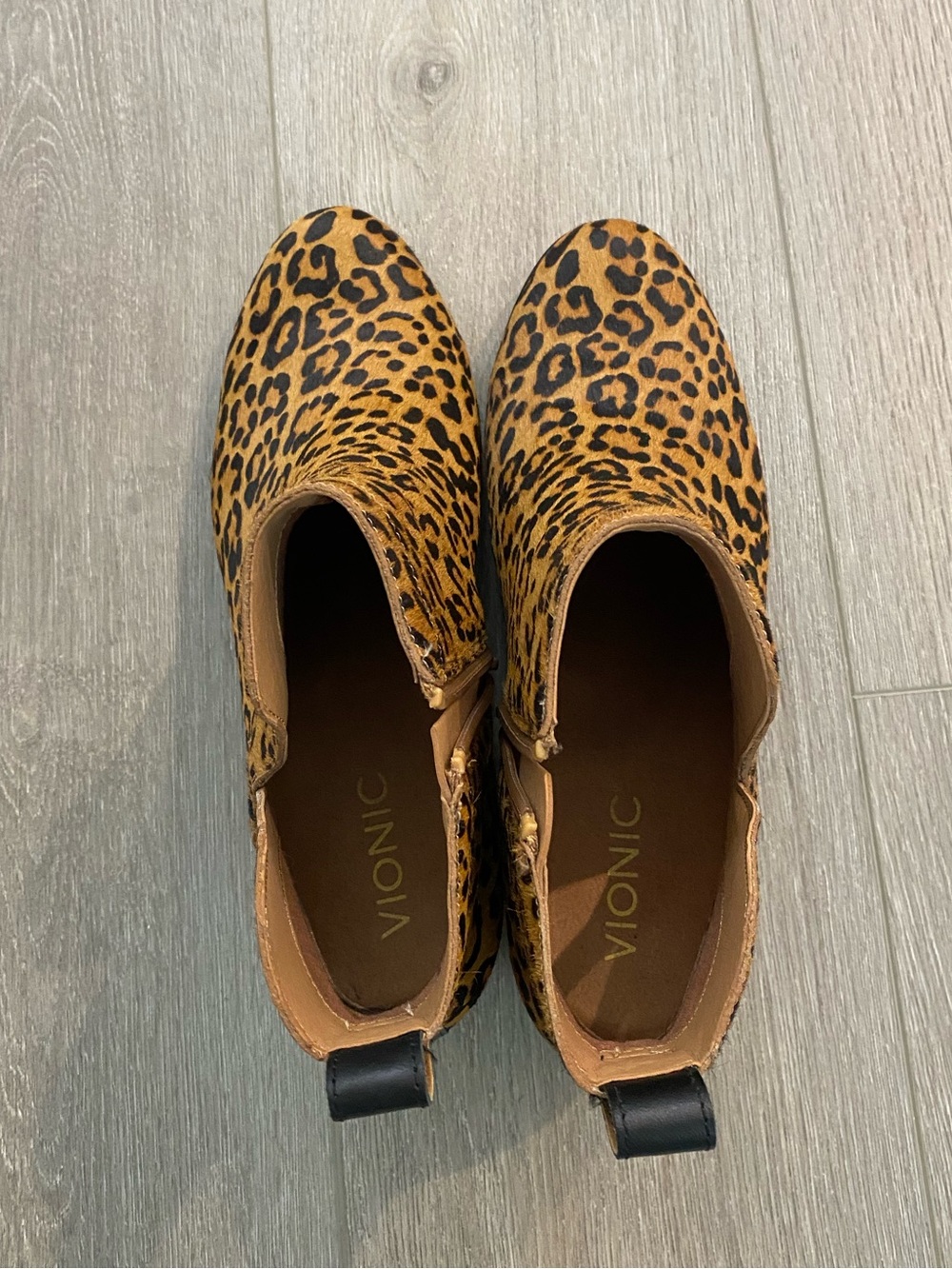 Vionic Shoes - Picture 5 of 9